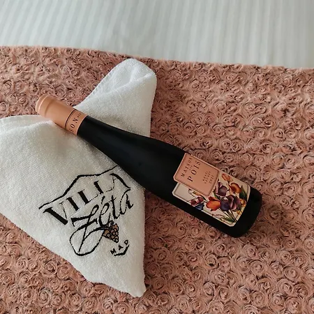 Zeta Wine & *